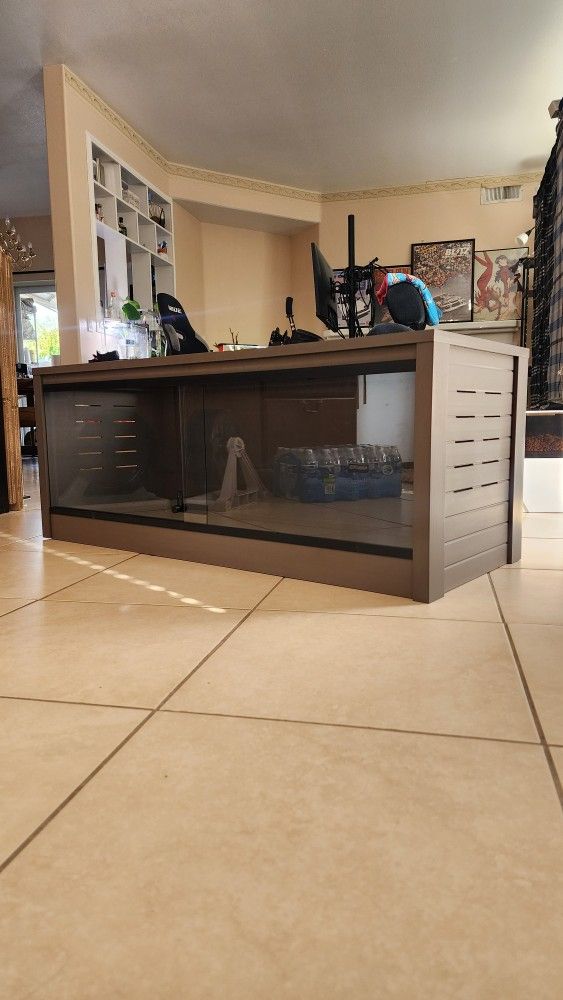 Thrive Lightweight Eco-Flex Composite Reptile Terrarium - 46"