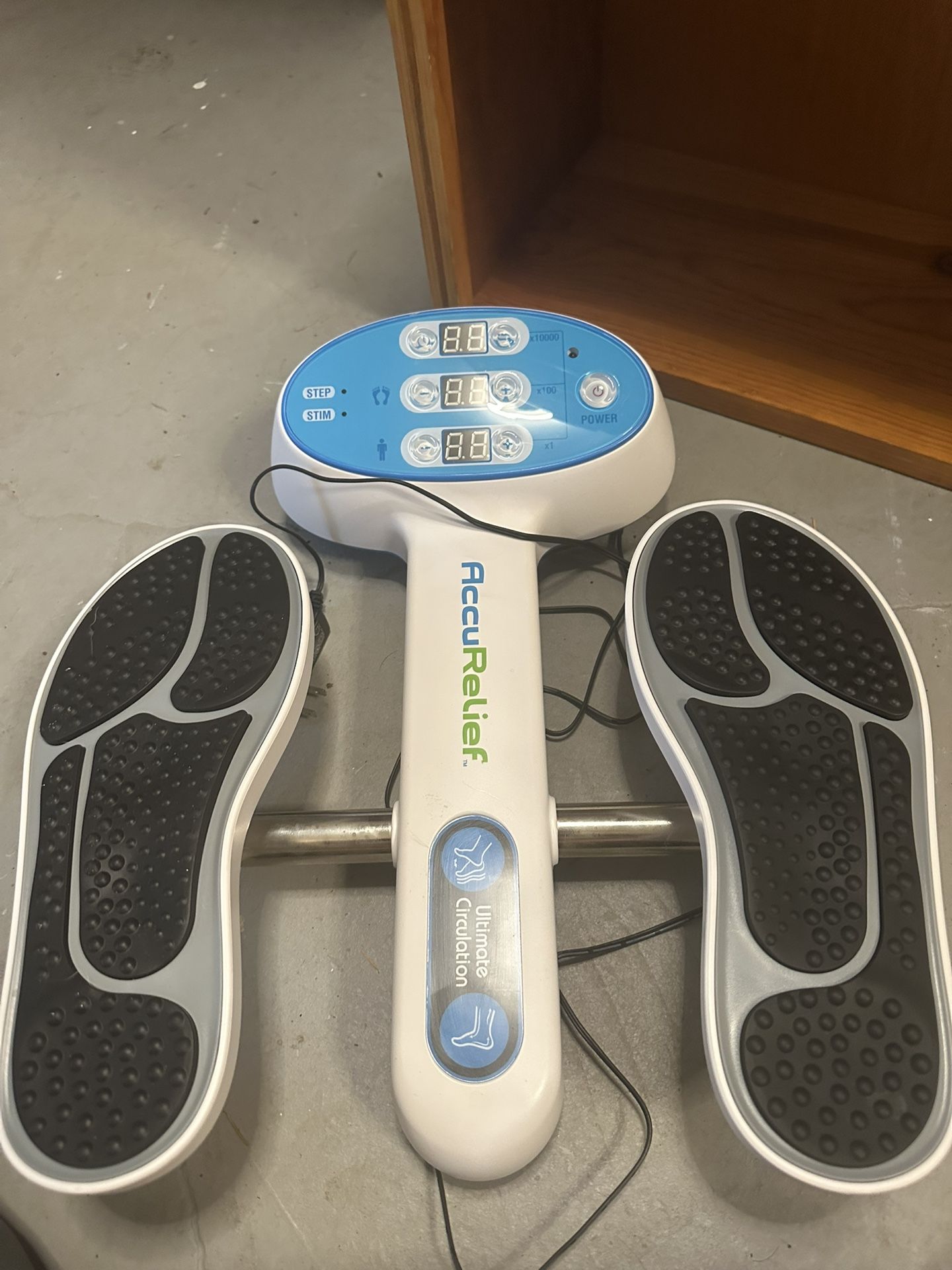 AccuRelief Ultimate Foot Circulator with Remote