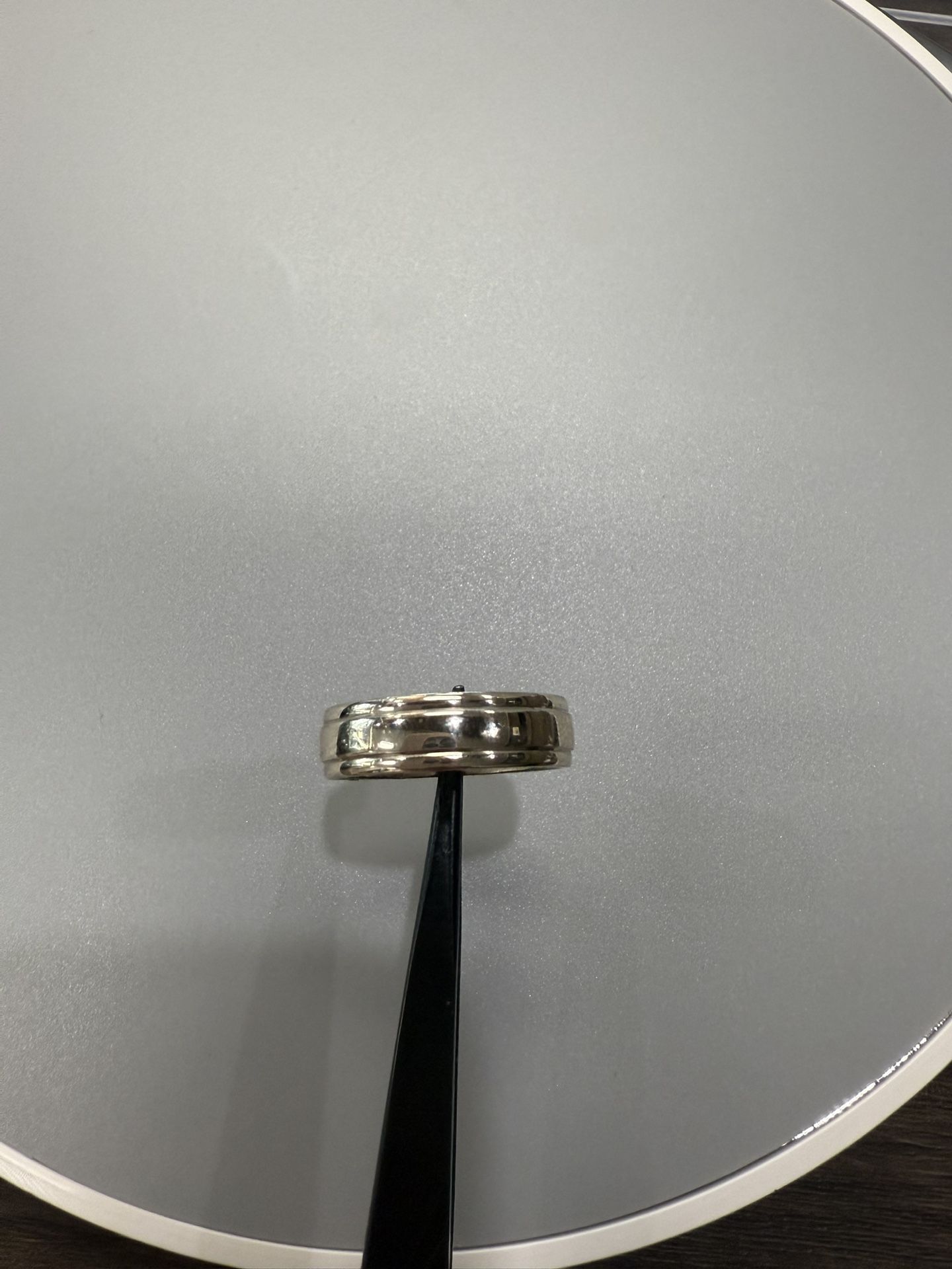 14KWG Gent’s Classic Wedding Band