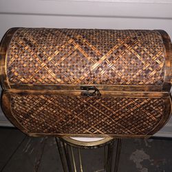 Woven Rattan Storage Chest With Clasp