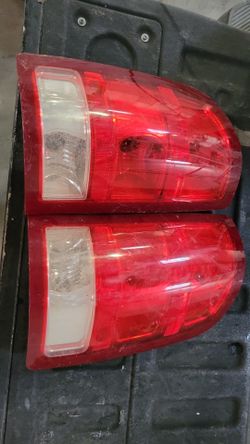 07_13 Gmc Sierra Tail Lights