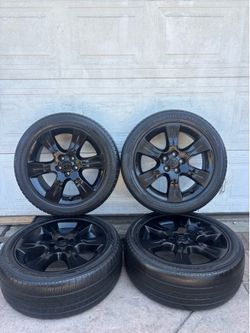 19 inch Toyota Sienna SE wheels