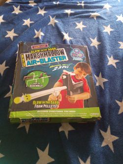 Made By Me Build Your Own Glow in The Dark Marshmallow Air-Blaster