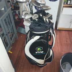 Golf Clubs With Carrier