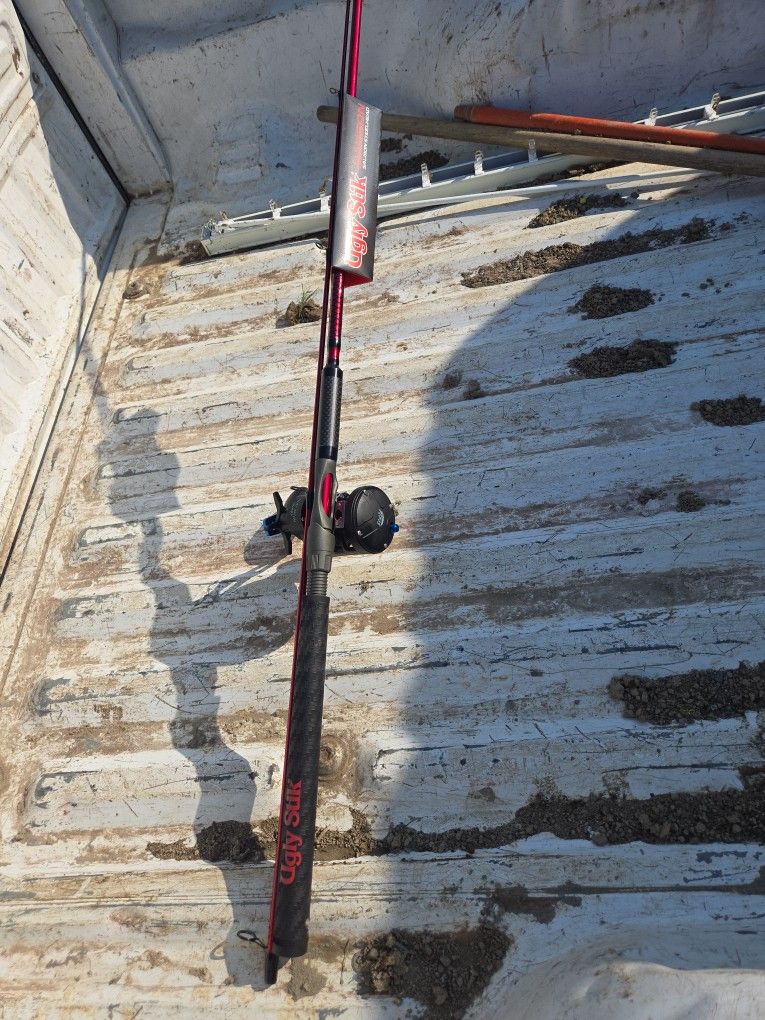 Ugly Stick Salmon Carbon 9"6