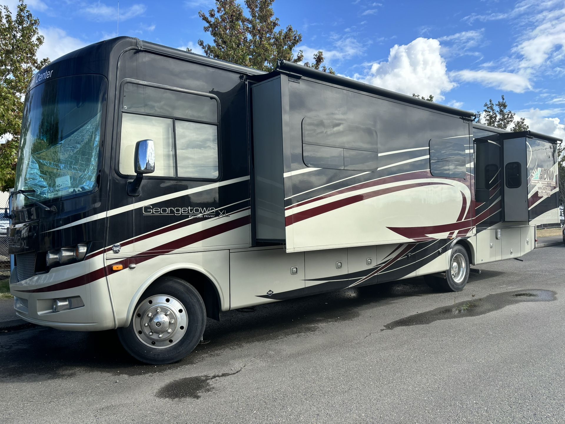 2014 Forest River Georgetown XL 377TS
