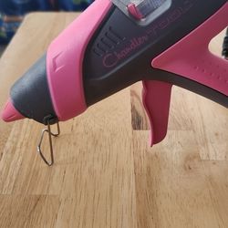 Glue Gun, READ DESCRIPTION PLEASE!