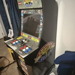 ARCADE 1 UP 
