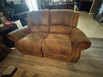 Couch & loveseat