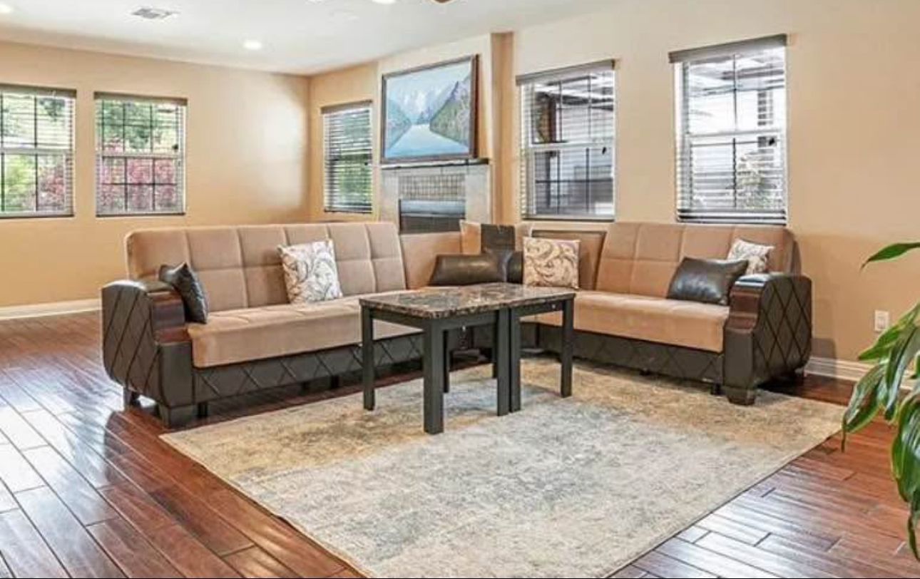 Full size sectional sofa couch 