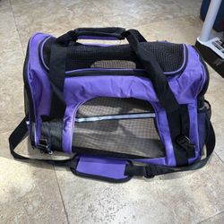 Medium Portable Dog Carrier – Purple – Like New