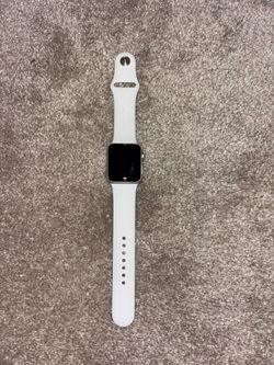 apple watch (series 3)