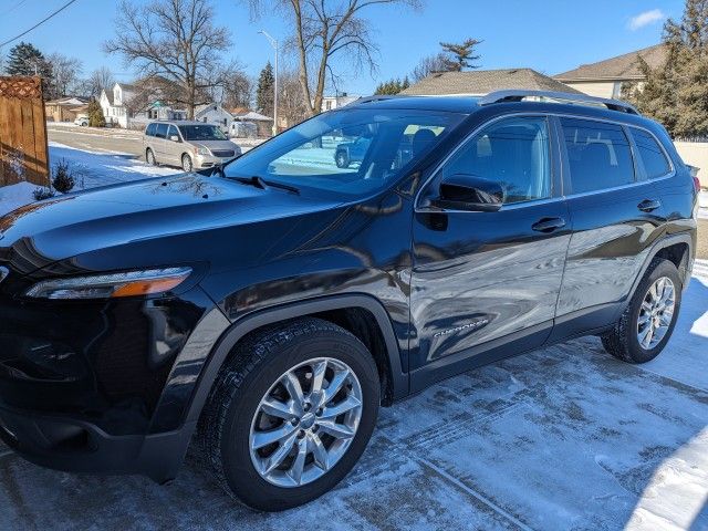 2017 Jeep Cherokee