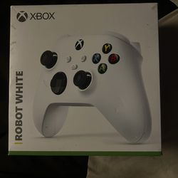 2 Xbox One Controllers Brand New