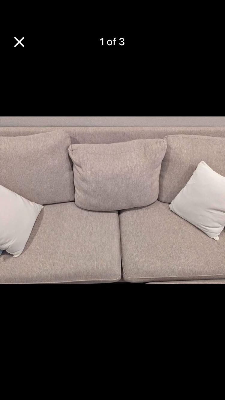 Sectional Couch