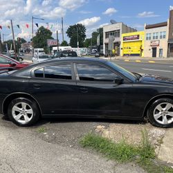 Super Clean Blk Charger Only 3500Obo Trades And Cash Welcome 