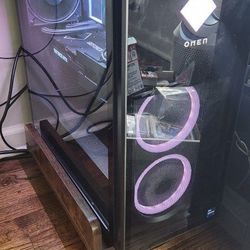 GAMING PC (Excellent Condition)