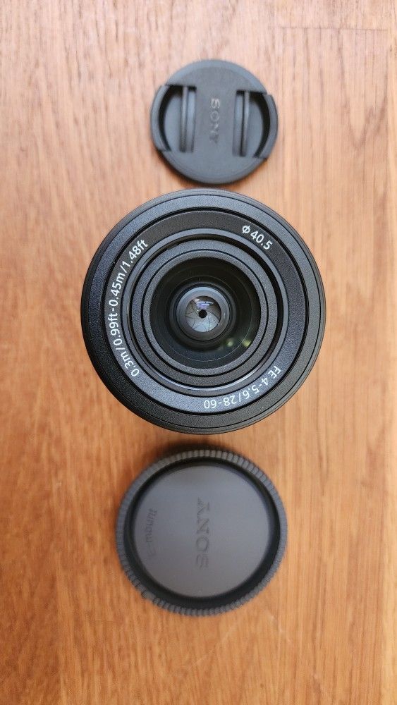 Like New Sony 28-60mm F4-5.6 Lens
