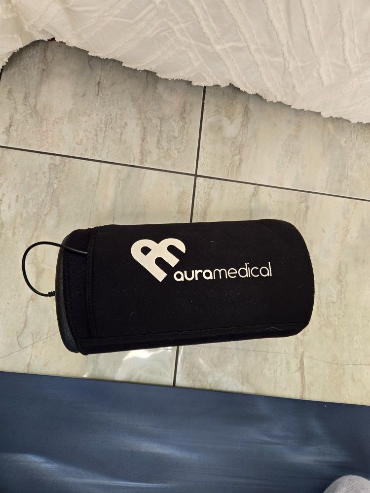 Smart Heated Vibrating Foam Roller - Aura Revroll MG40 - Great Condition!