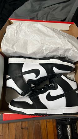 Nike dunk high size 9.5