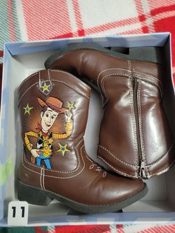 Woody boots