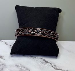 Floral Metal Bracelet