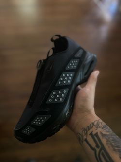 Brand new Nike Air Max  “Triple Black” Size 9.5w/ Box