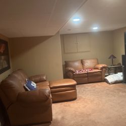 Lane  Leather Sofa, Loveseat And OTTOMAN 