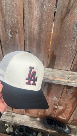 LA hat
