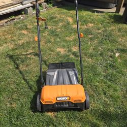 Worx Corded Electric Dethatcher