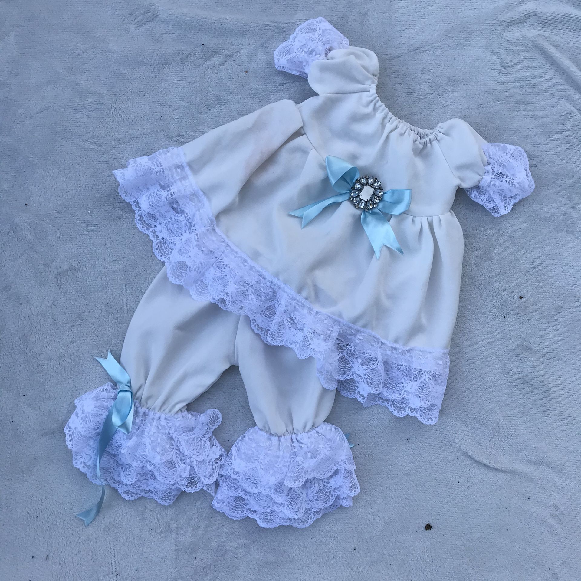 White & Ice Blue Lace Set