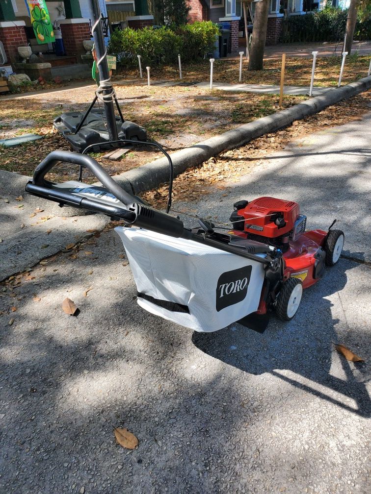 Self Propelled PUSH Button Start Lawn Mower LBSN Toro Recycler 22" cut for Sale in Tampa, FL