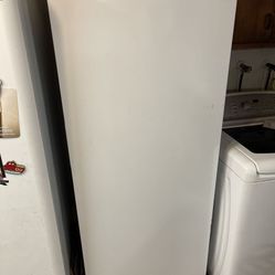 Frigidaire Freezer