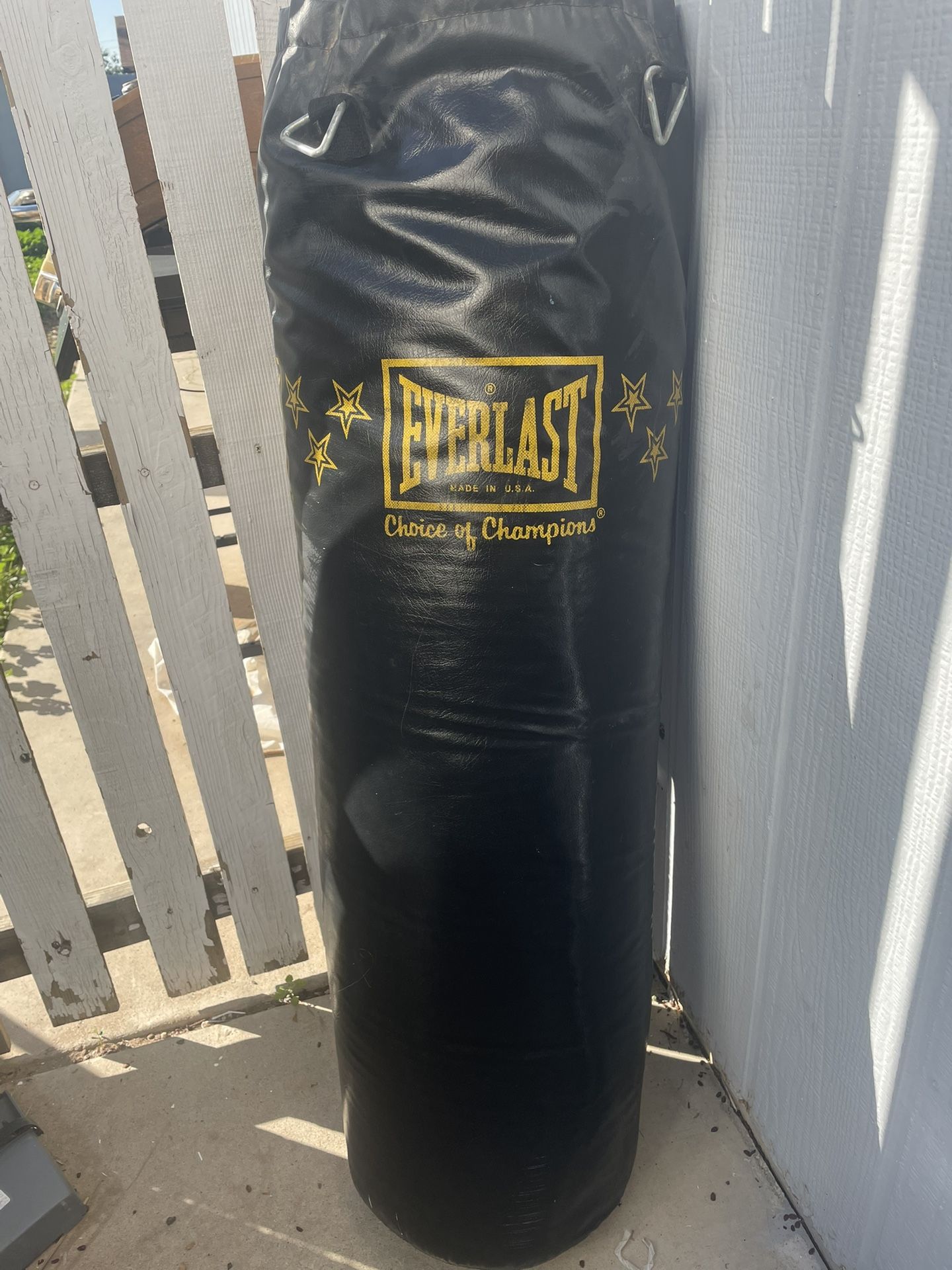 Everlast Heavy Bag – Good Condition Boxing / MMA Training Bag