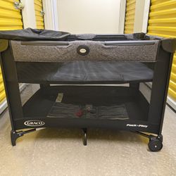 Graco Cam Pack N Play Simple Solutions Playard Diaper Changer Black Gray