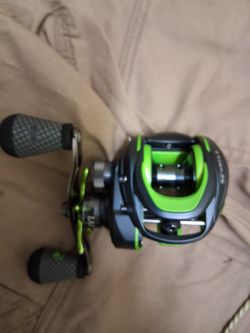 Lews Mach 2 Baitcast Reel