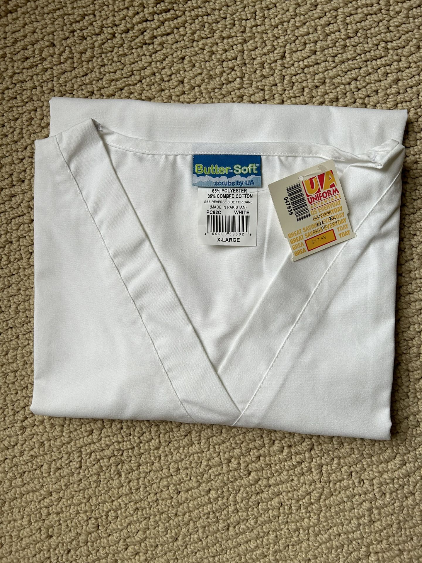 Women’s XL White “Butter-Soft” by UA Scrub Top , NEW!