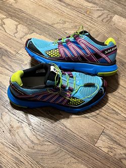 Salomon shoes size 8