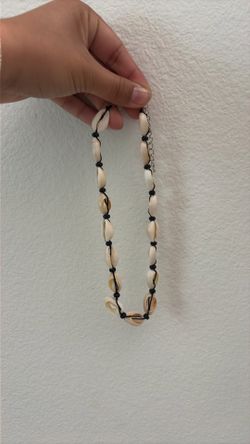 Shell necklace