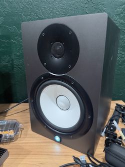 Yamaha HS8 Series Studio Monitor Speaker