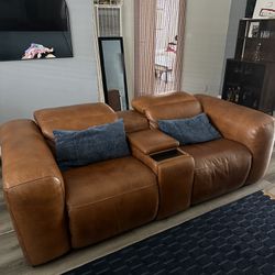 Leather Recliner Couch 900 Cash Or Zelle 