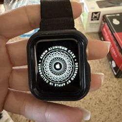 Apple Watch 5 With Case And Bands 40MM