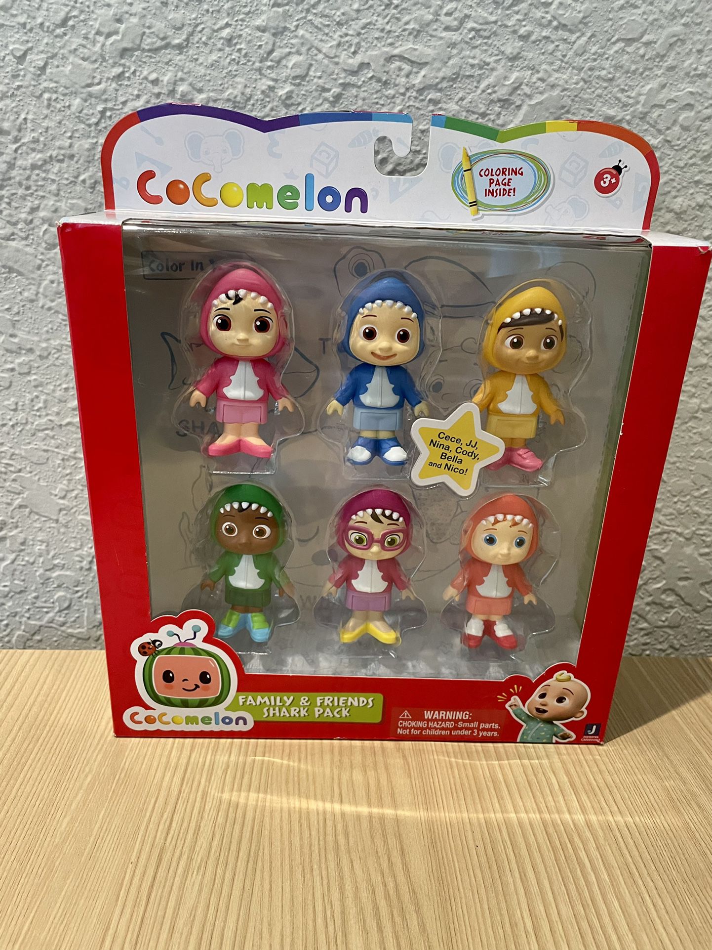 Cocomelon Family & Friends Shark Pack