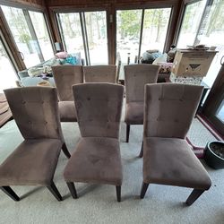 Dining room chairs (set of 6)