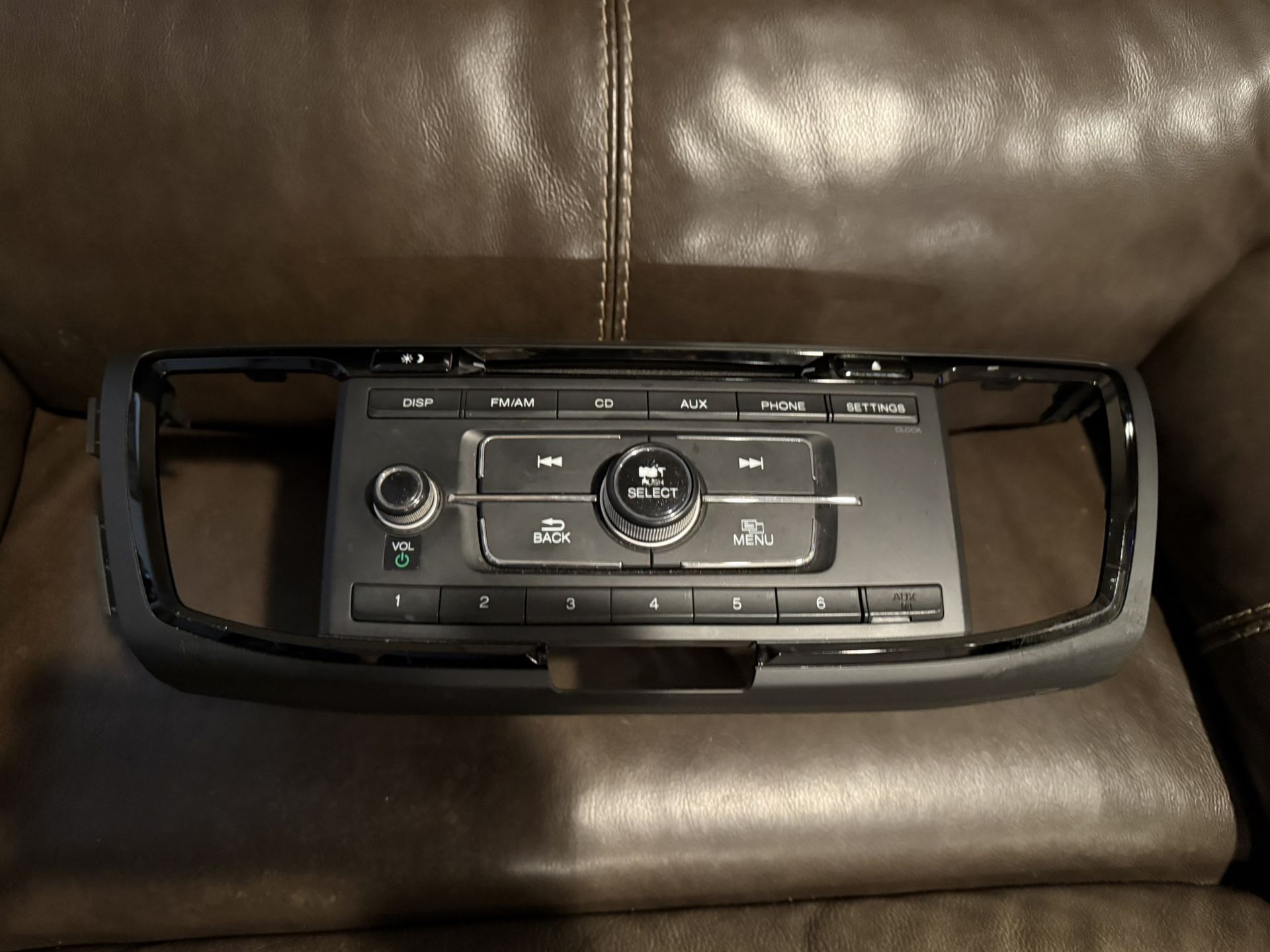 OEM Radio - 2017 Honda Accord Sport SE