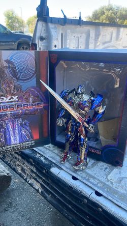 Transformer Optimus pride