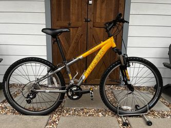 Small  Beautiful Trek 4300 Mountain Bike