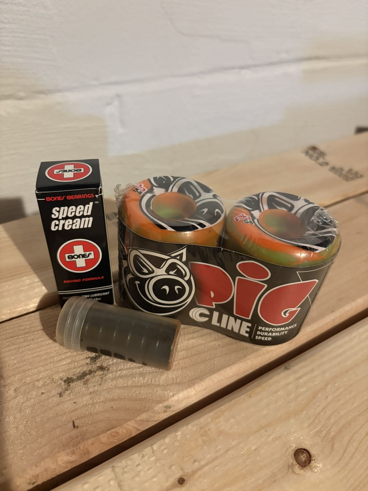54mm Pig Skateboard Wheels w/ Bearings + Bones Speed Cream