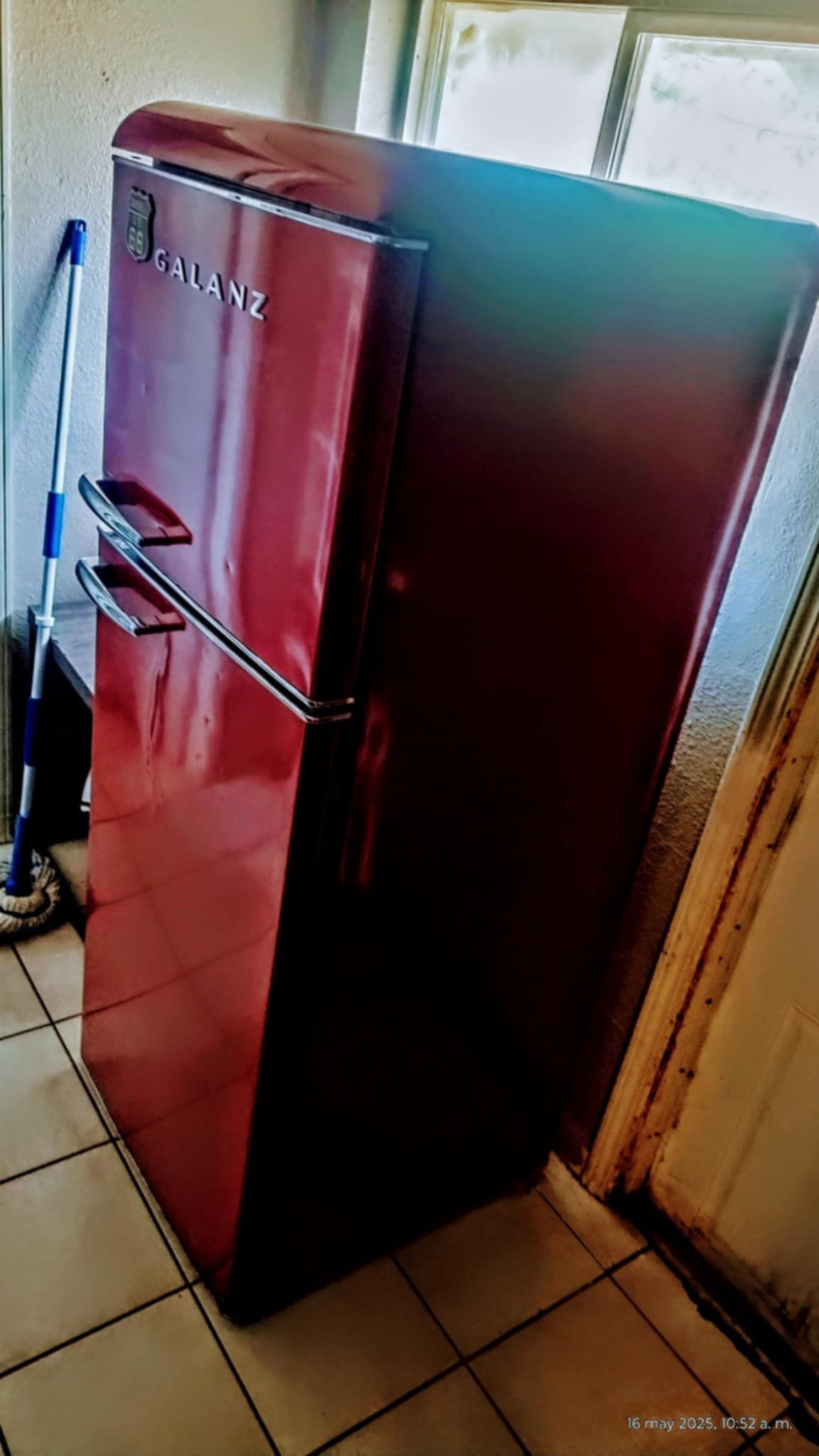 Galanza Refrigerator For Sale 