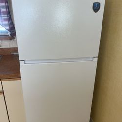 Refrigerator Midea Like New
